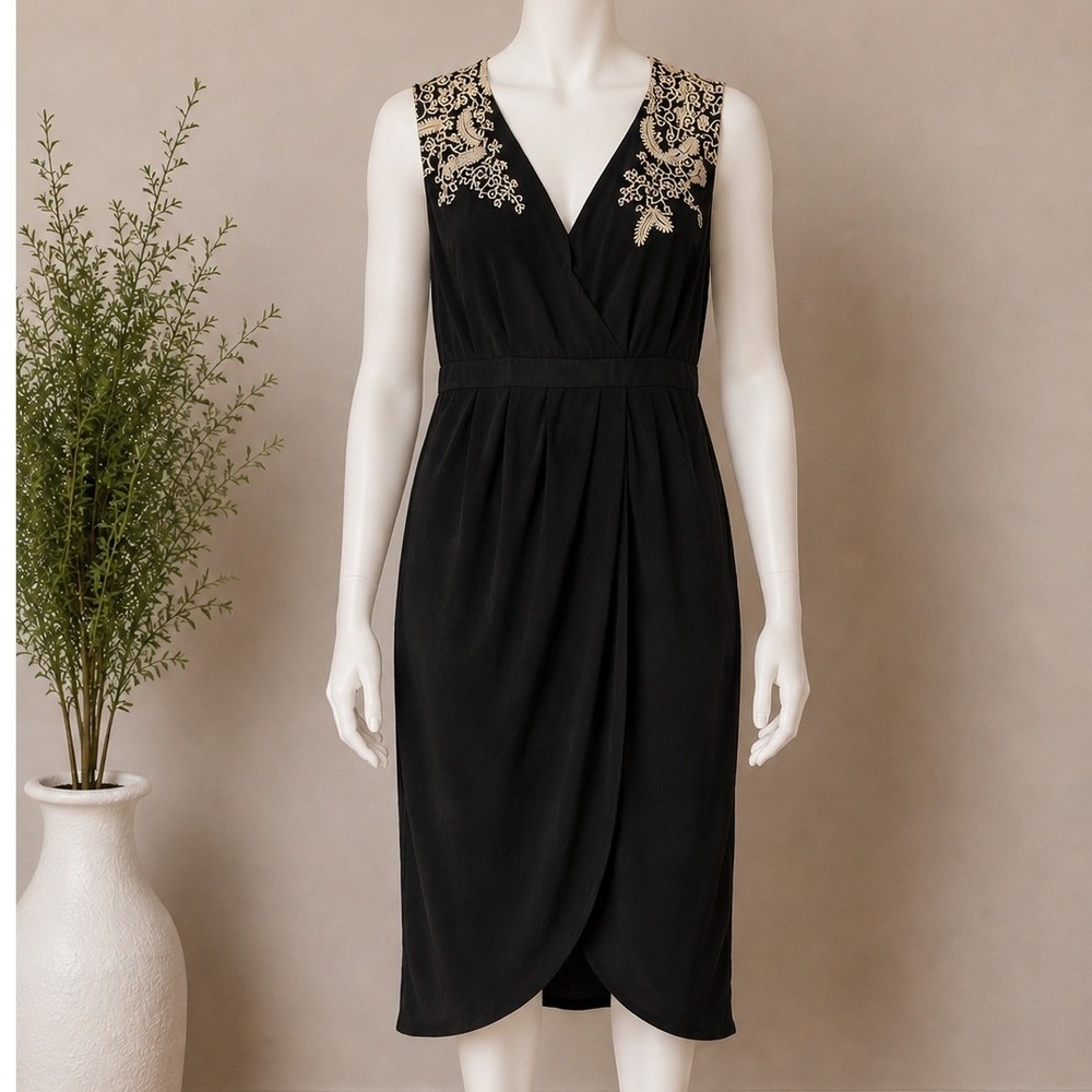 Meadow Rue Anthropologie Black Embroidered Sleeveless Wrap Dress Size 14 V-Neck